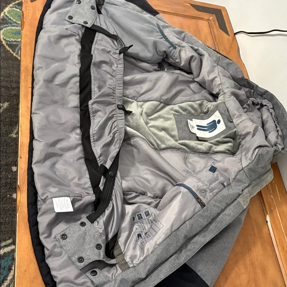 Firefly Two-Tone Aquabase Ski Snowboarding Jacket Size XL